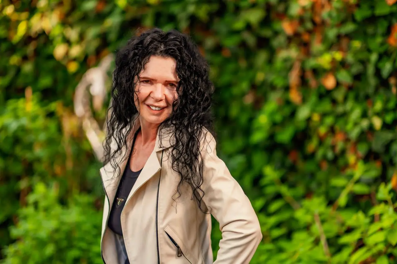 Katrin Buchelt – Autorin, psychologische Beraterin und zertifizierte Hypnotiseurin